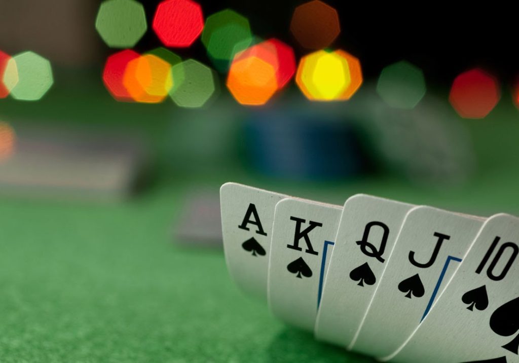 Effectiveness of a Modest Bankroll for Playing Poker Online