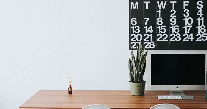 Apple, computer, browser — Andrew Hillman Supporting Leaders With Practical Strategies for Growth