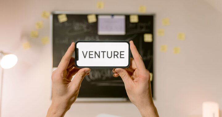 Chicago startups raising capital