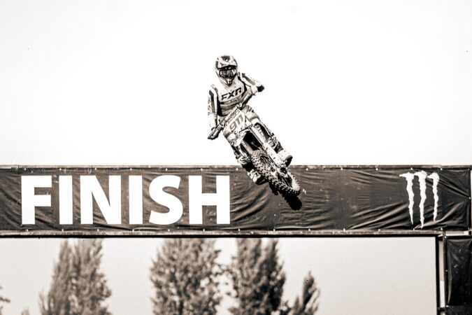 Vicor stock jump