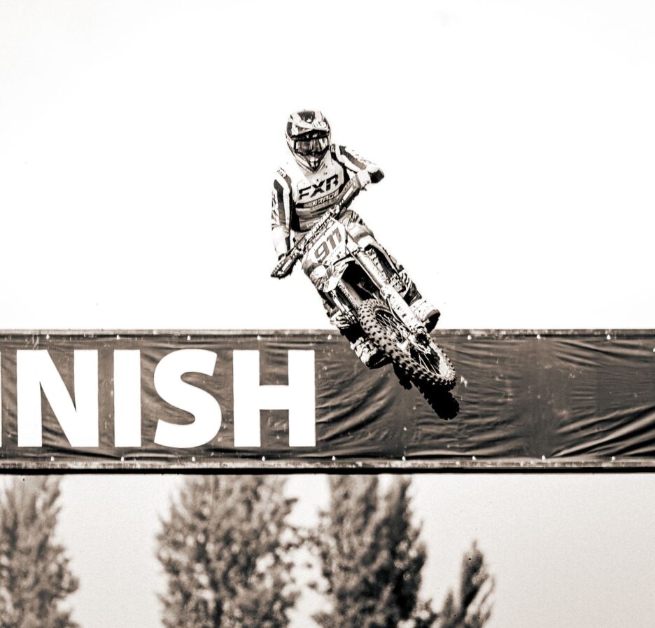 Vicor stock jump